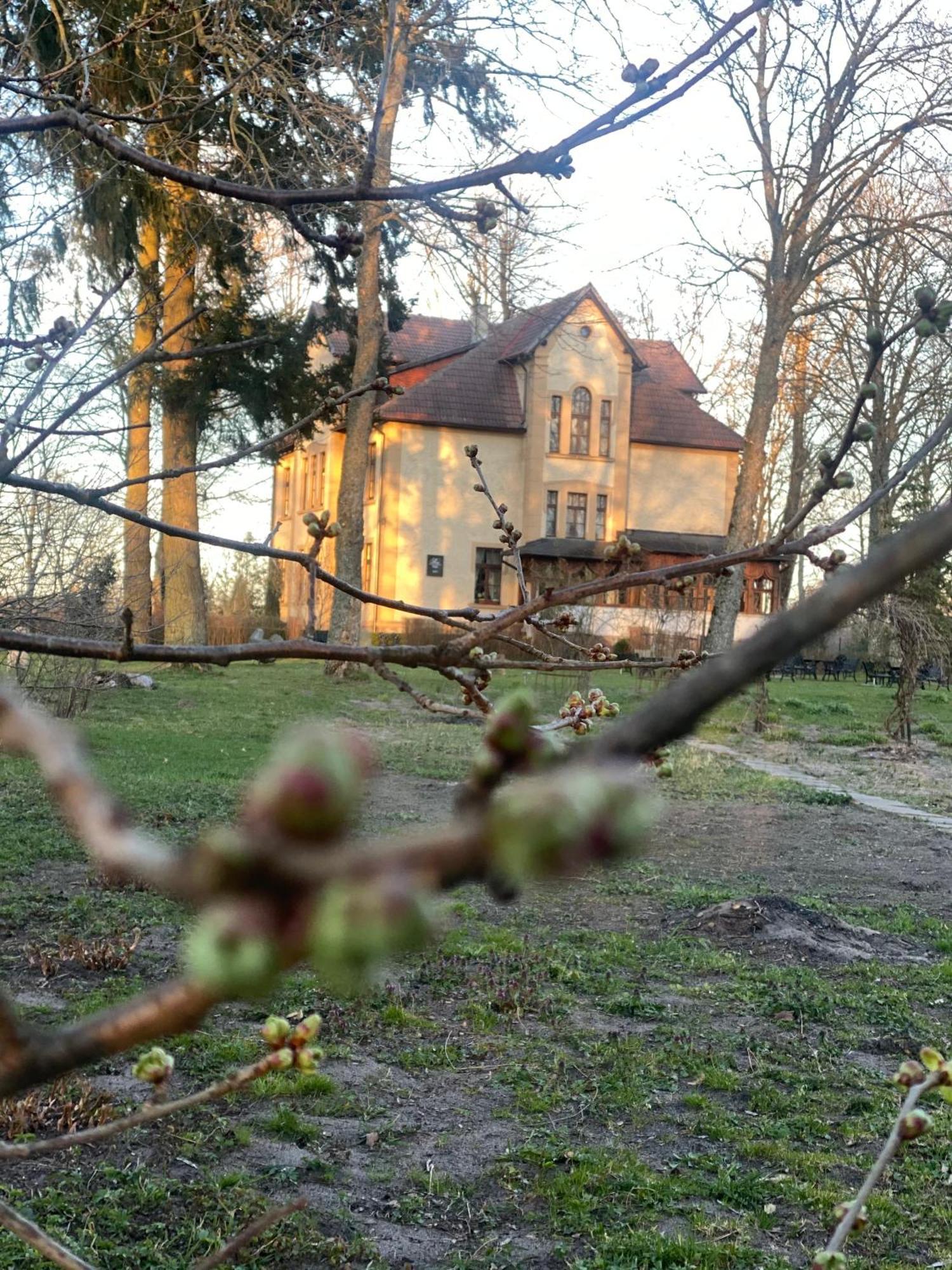 Palac Poraj Wicko  Luaran gambar